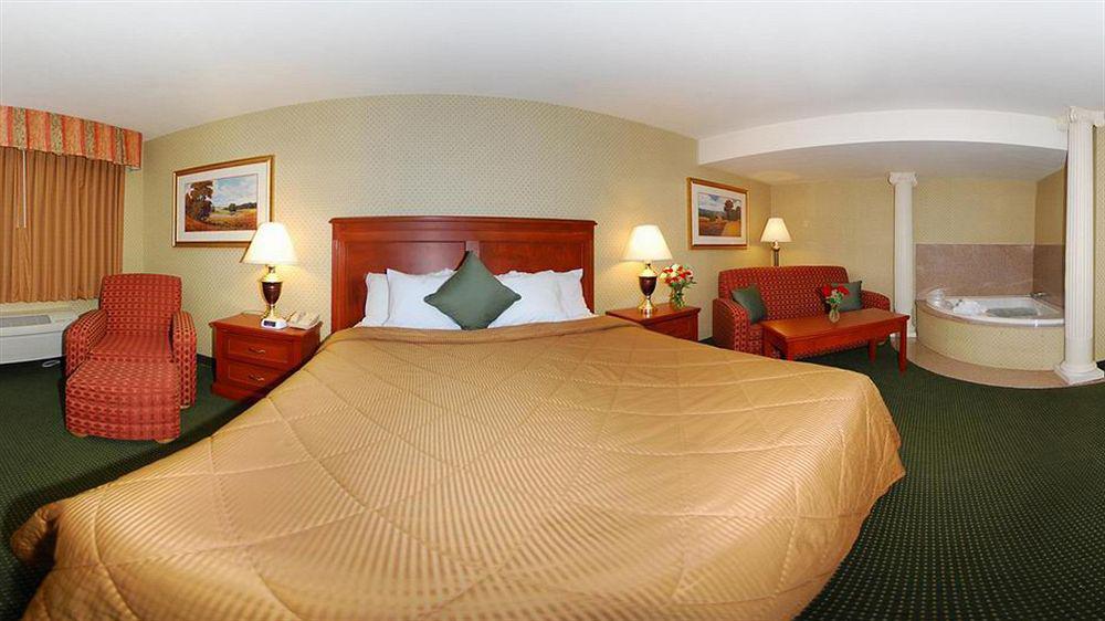 Quality Near China Naval Station Inn 3*